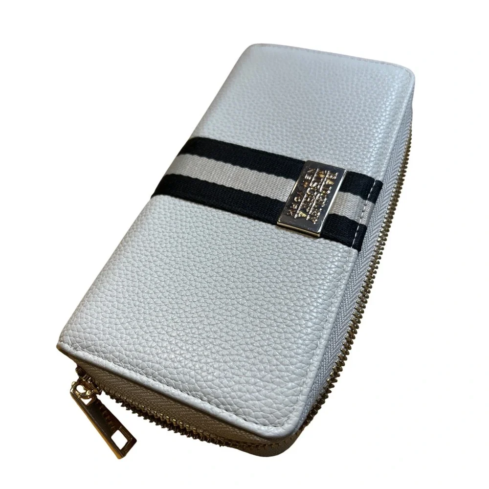 Badgley Mischka‎ New York White Black Stripe Zip Around Clutch Wallet Organizer